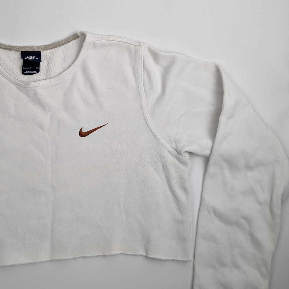NIKE| Women's Cropped Crew neck